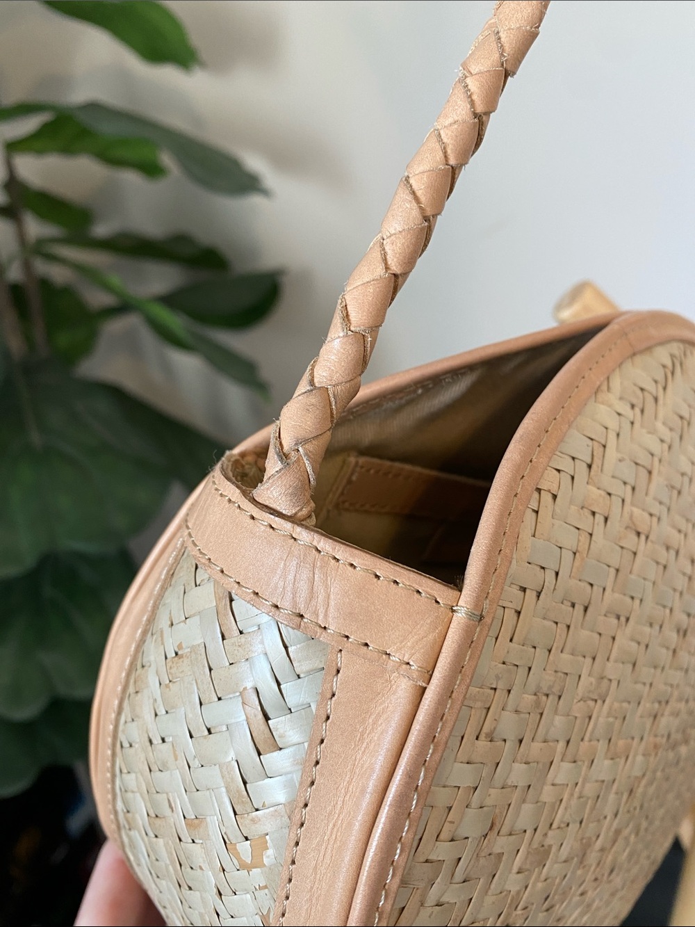 Bembien Audrey Shoulder Bag - Picture 4 of 5